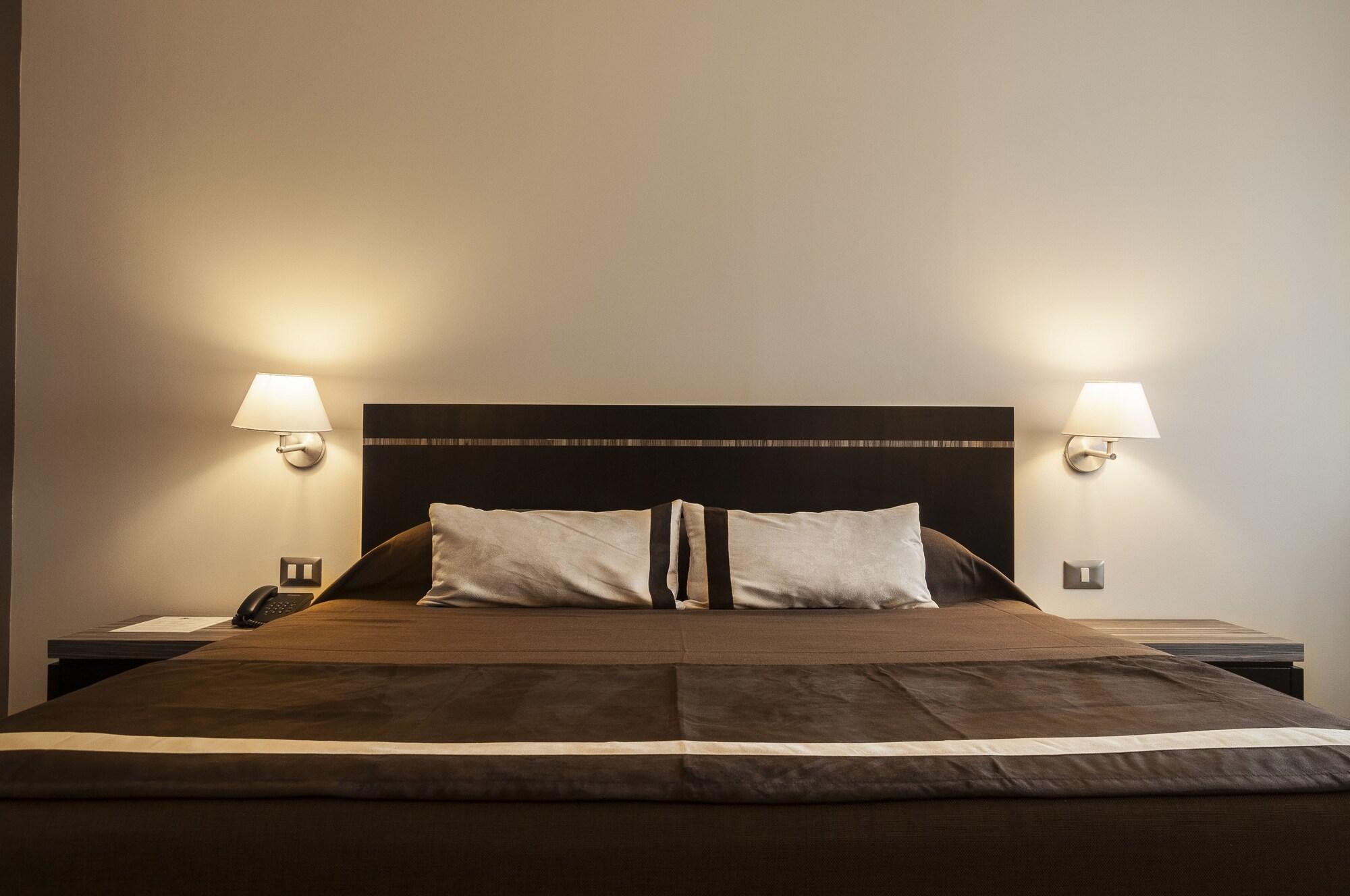 Hotel Diego De Almagro Providencia Сантяго Екстериор снимка