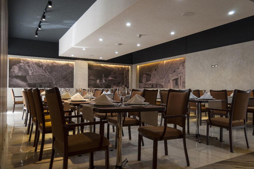 Hotel Diego De Almagro Providencia Сантяго Екстериор снимка