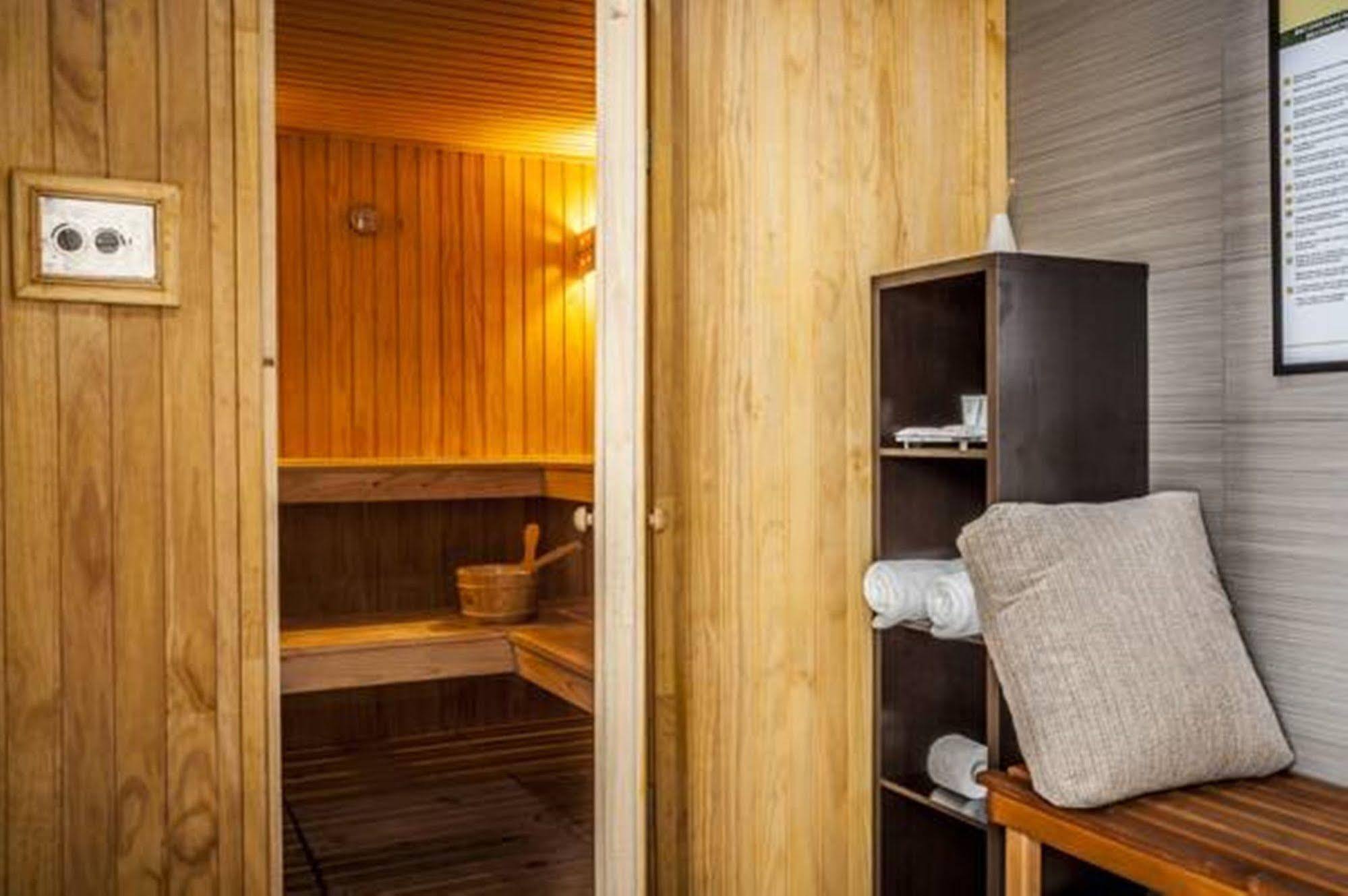 Hotel Diego De Almagro Providencia Сантяго Екстериор снимка